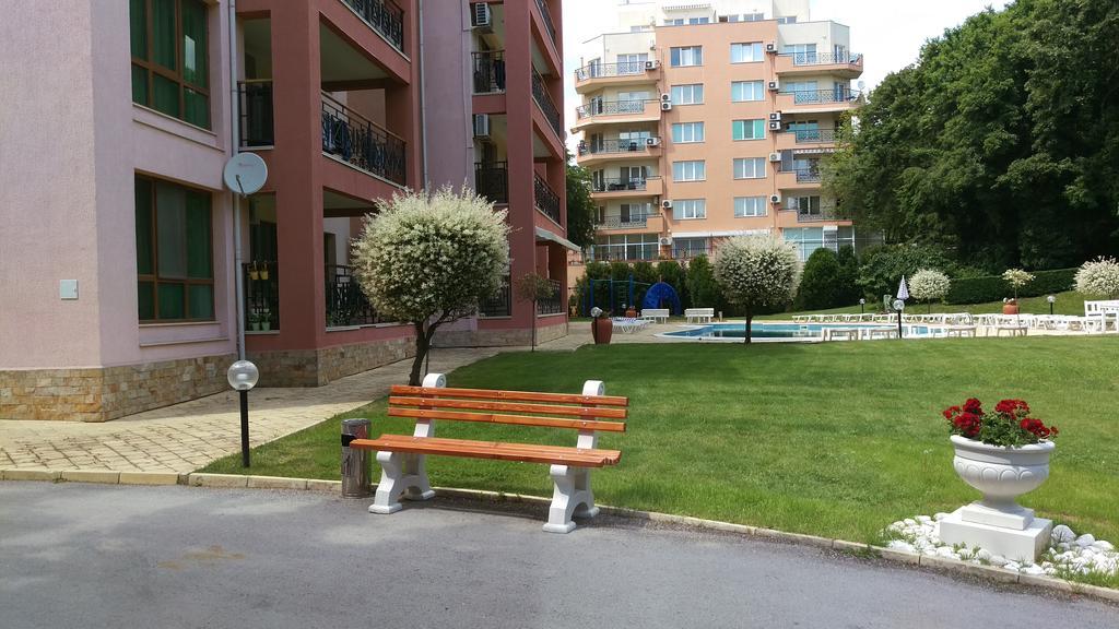Luxury Sunrise Complex Apartment Golden Sands Exterior photo