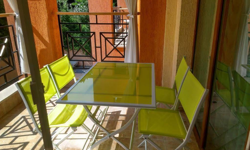 Luxury Sunrise Complex Apartment Golden Sands Exterior photo